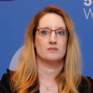 Kirsten  Roberts Lyer