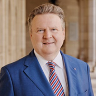 Michael  Ludwig